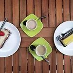 Superbe Avec Terrasse En Front De