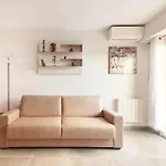 Appartamento Superbe Avec Terrasse En Front De Mentone