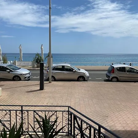 Superbe Avec Terrasse En Front De Apartmán *