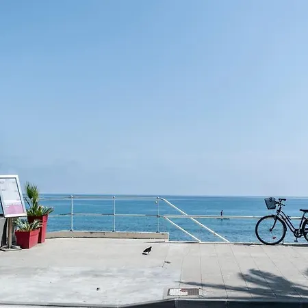 Superbe Avec Terrasse En Front De Apartmán