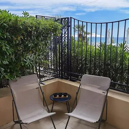 Superbe Avec Terrasse En Front De Lägenhet Menton