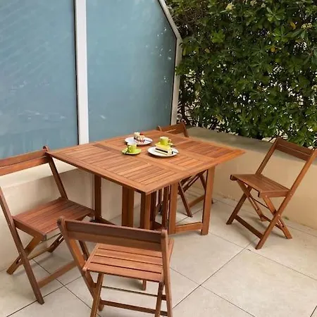 Superbe Avec Terrasse En Front De