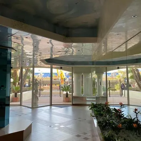 Superbe Avec Terrasse En Front De *