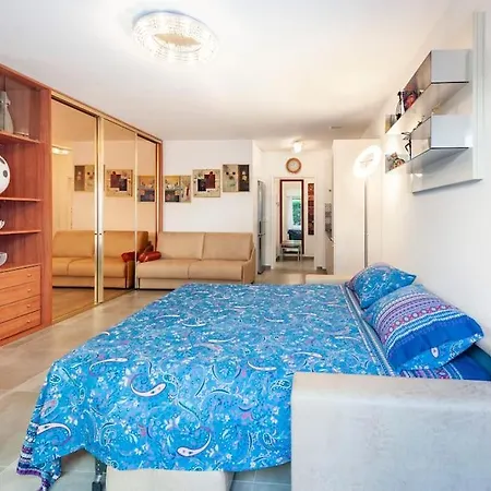 Superbe Avec Terrasse En Front De アパート