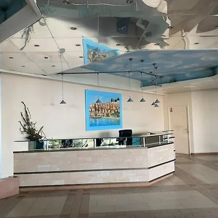 Superbe Avec Terrasse En Front De Lägenhet Menton