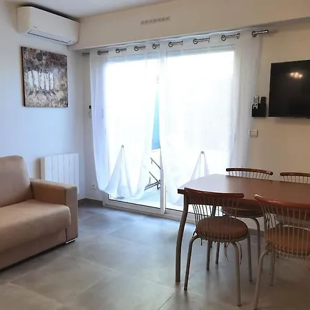 Superbe Avec Terrasse En Front De