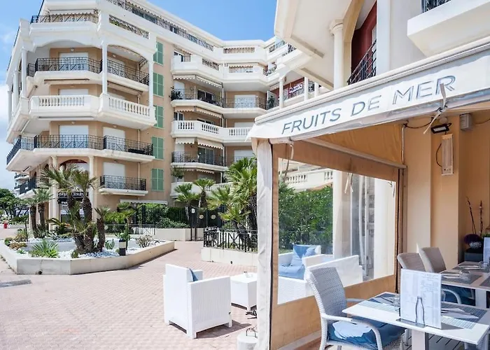 Superbe Avec Terrasse En Front De * マントン